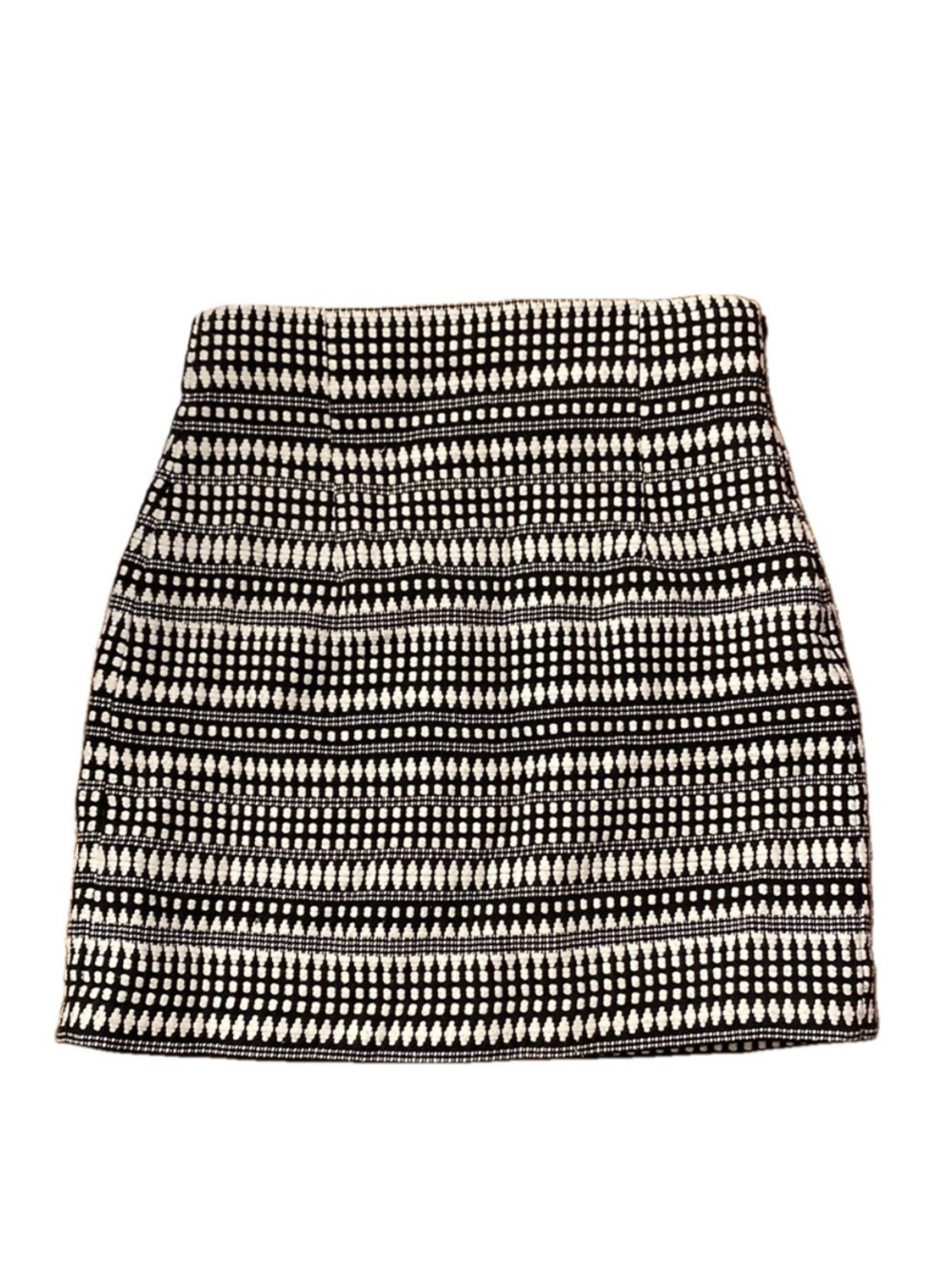 🌷 Zara Woman 🌷 3D Quilted Feel Print Mini Skirt